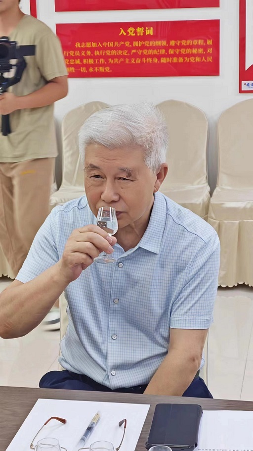 陈孟强.jpg